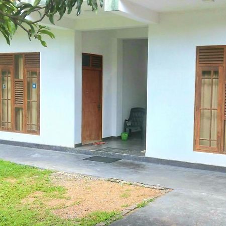 Hector House Hotel Weligama Luaran gambar