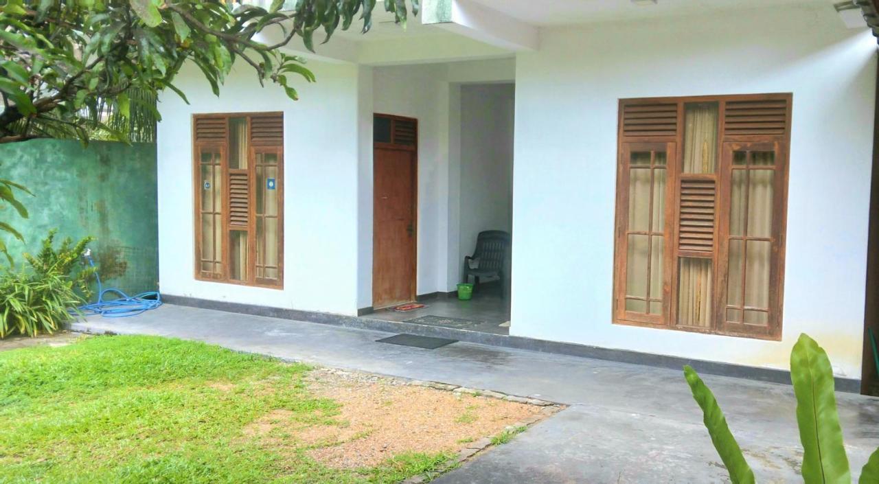 Hector House Hotel Weligama Luaran gambar