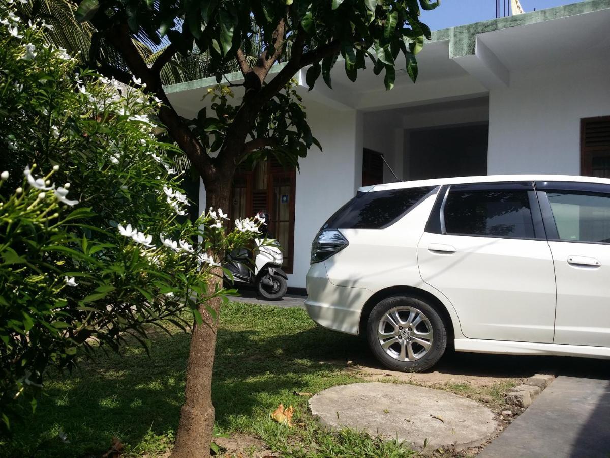 Hector House Hotel Weligama Luaran gambar